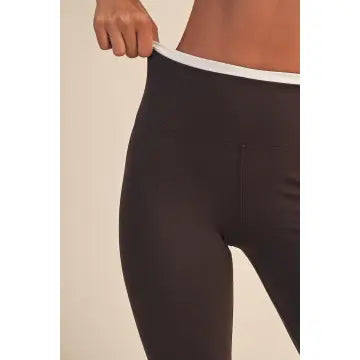 Binding Leggings- Dark Chocolate & Pink