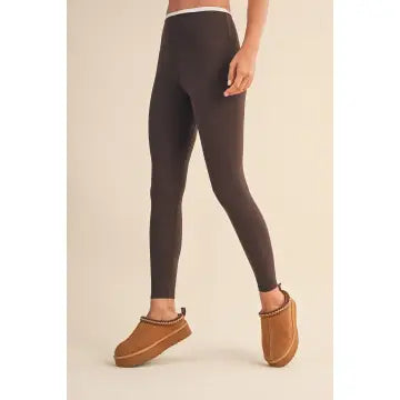 Binding Leggings- Dark Chocolate & Pink