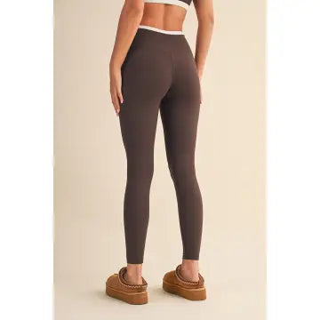 Binding Leggings- Dark Chocolate & Pink