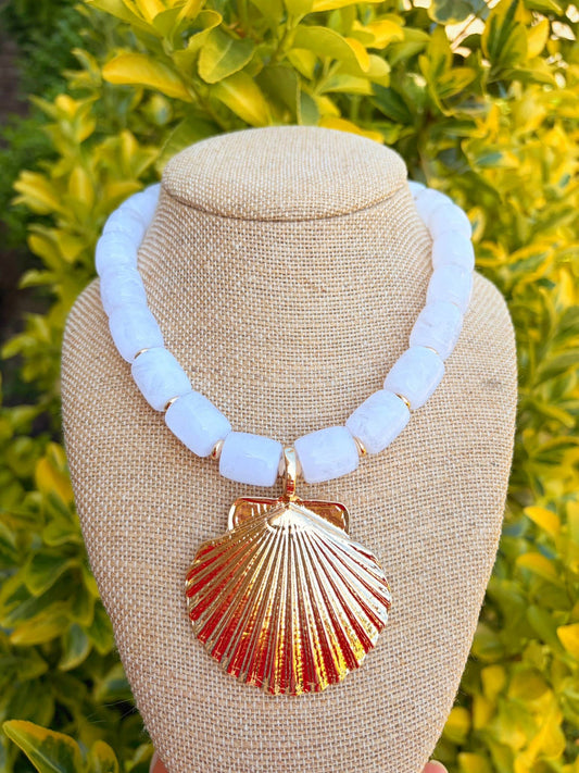 White/Clear Tube Bead Seashell Necklace 