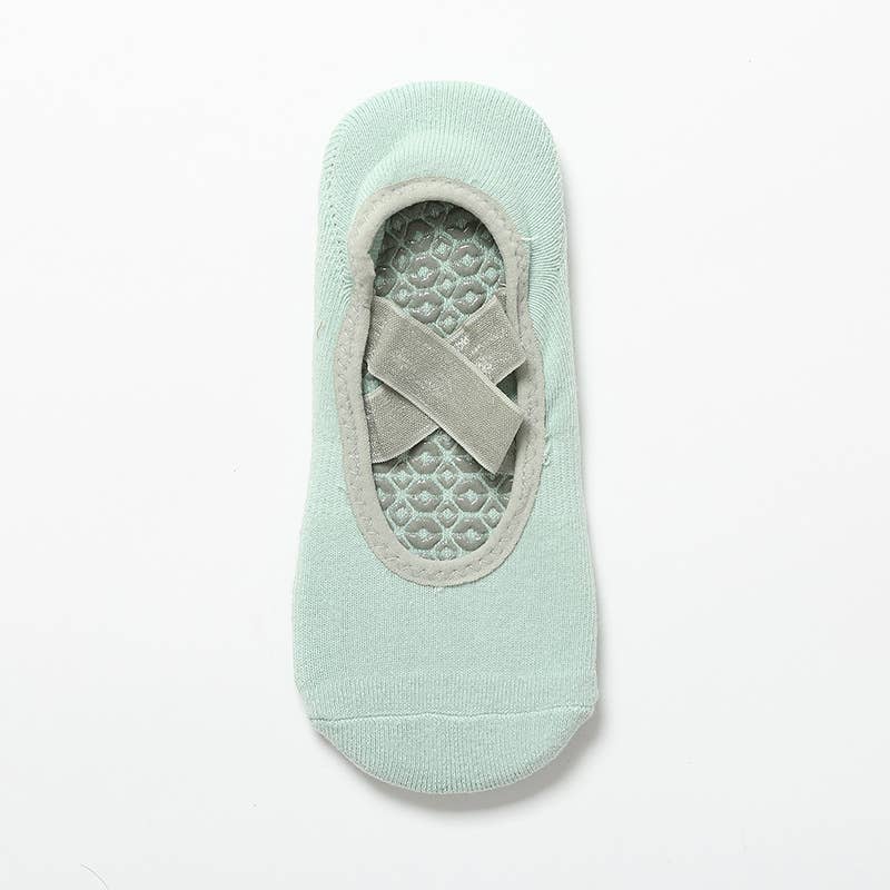 Berry Cross Grip Socks