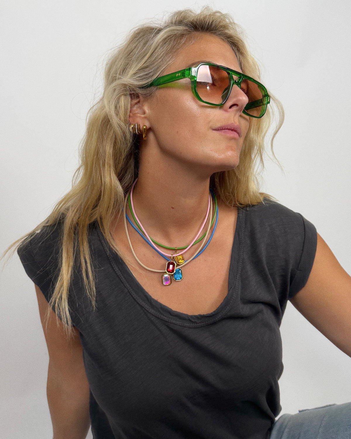 Quin Pendant Necklace- Pink