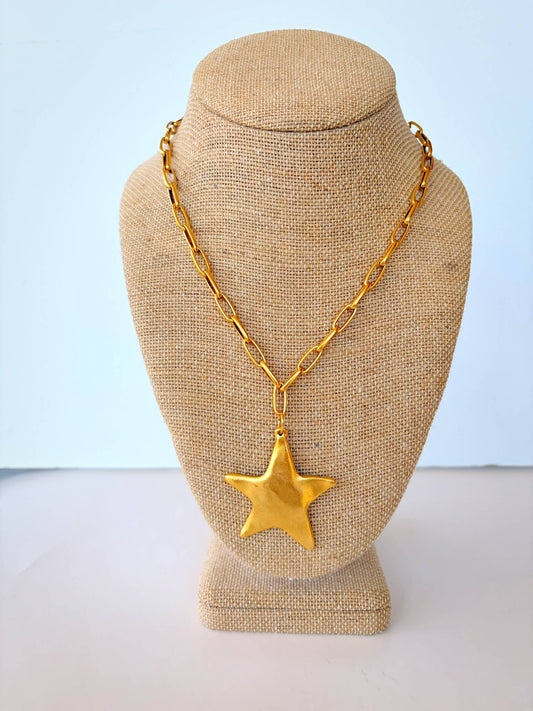 Starlight Necklace – Gold Link Chain with Star Pendant